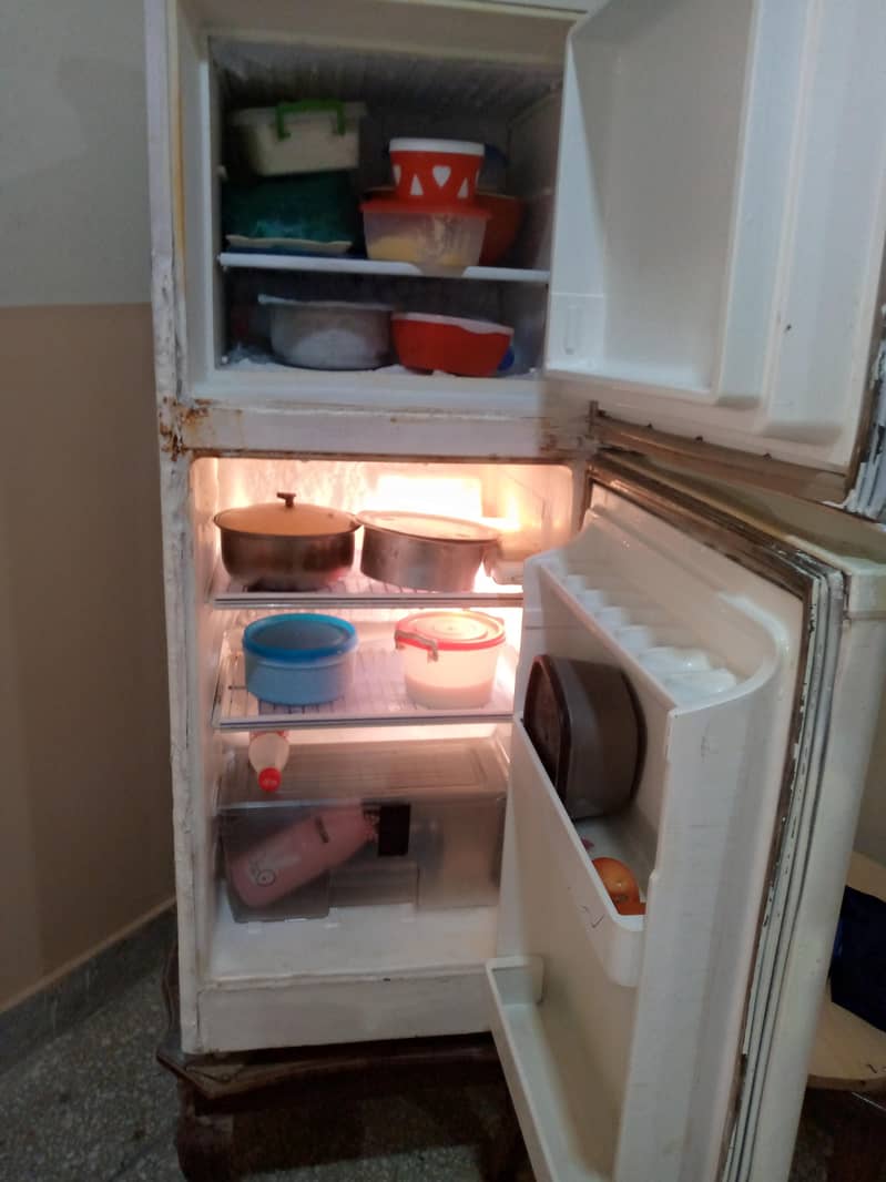 Dawlance fridge 3