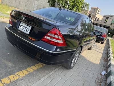 Mercedes C Class 2005