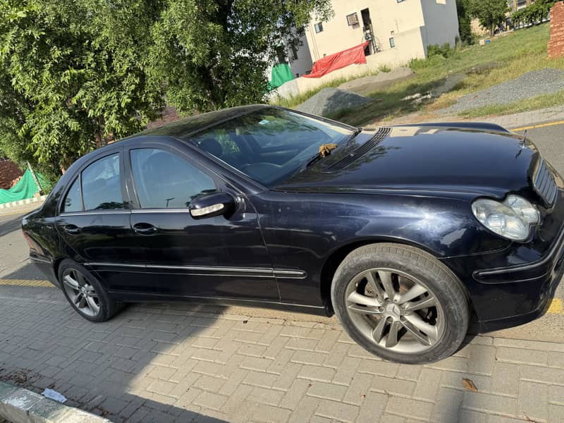 Mercedes C Class 2005 3