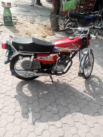Honda CG 125 2020 Model – Islamabad Number – Excellent Condition