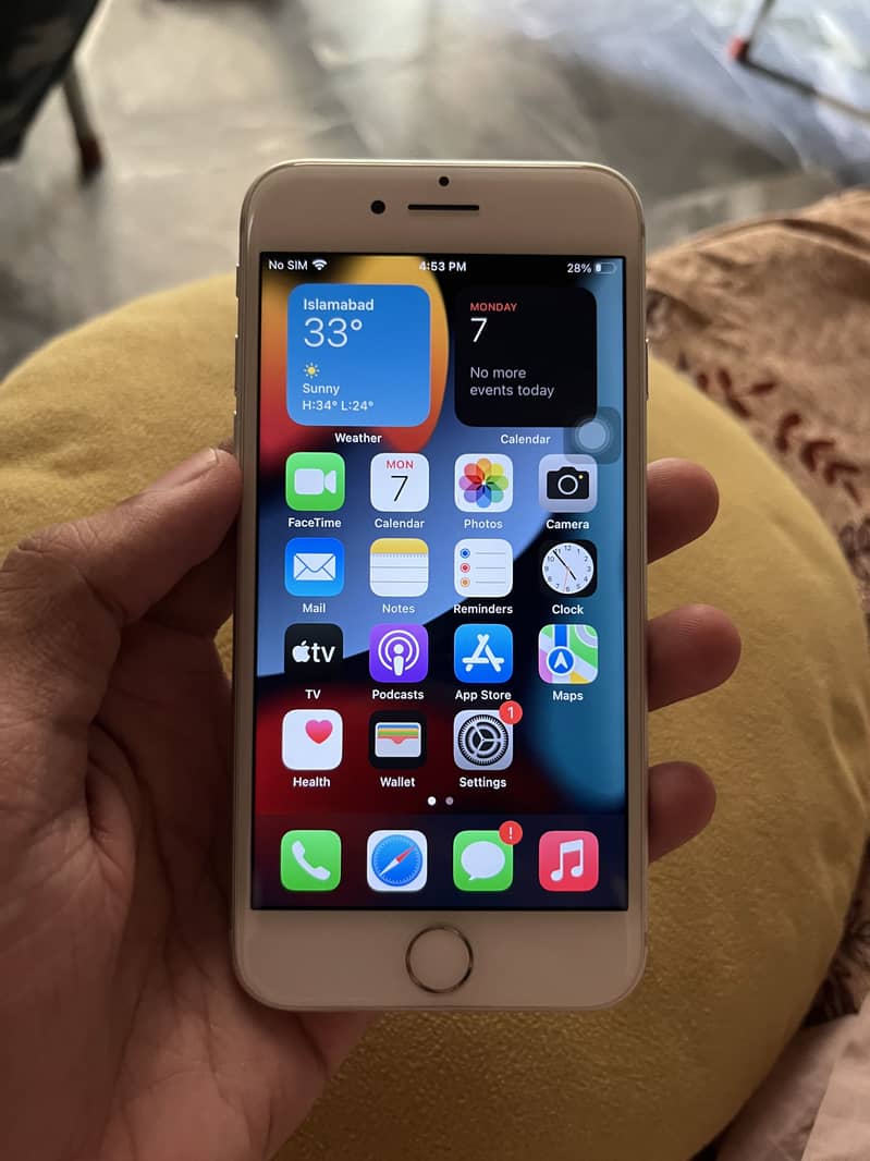 Apple iPhone 7 0