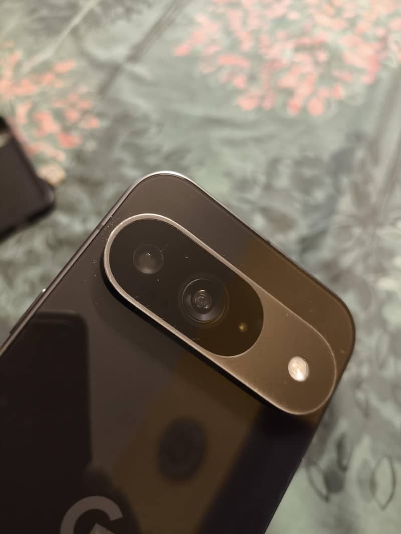 Google Pixel 9 2