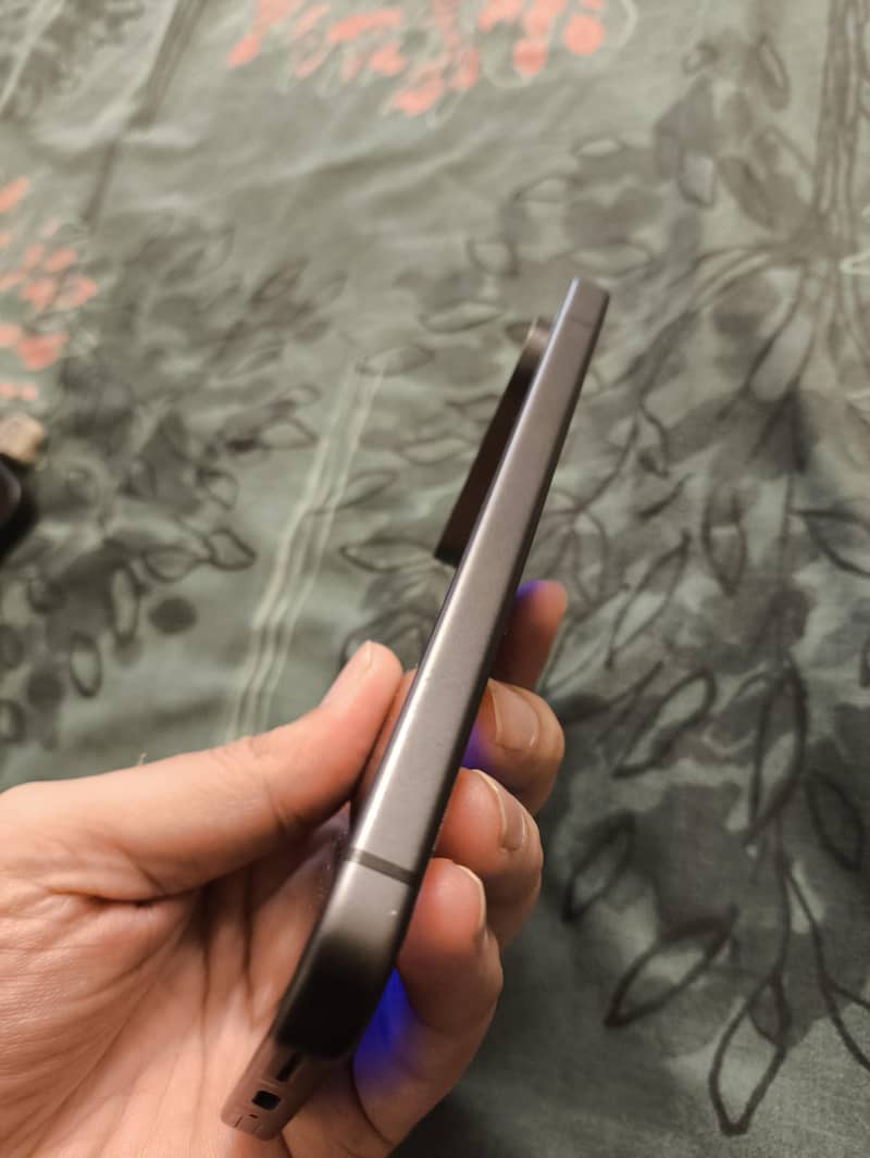 Google Pixel 9 8
