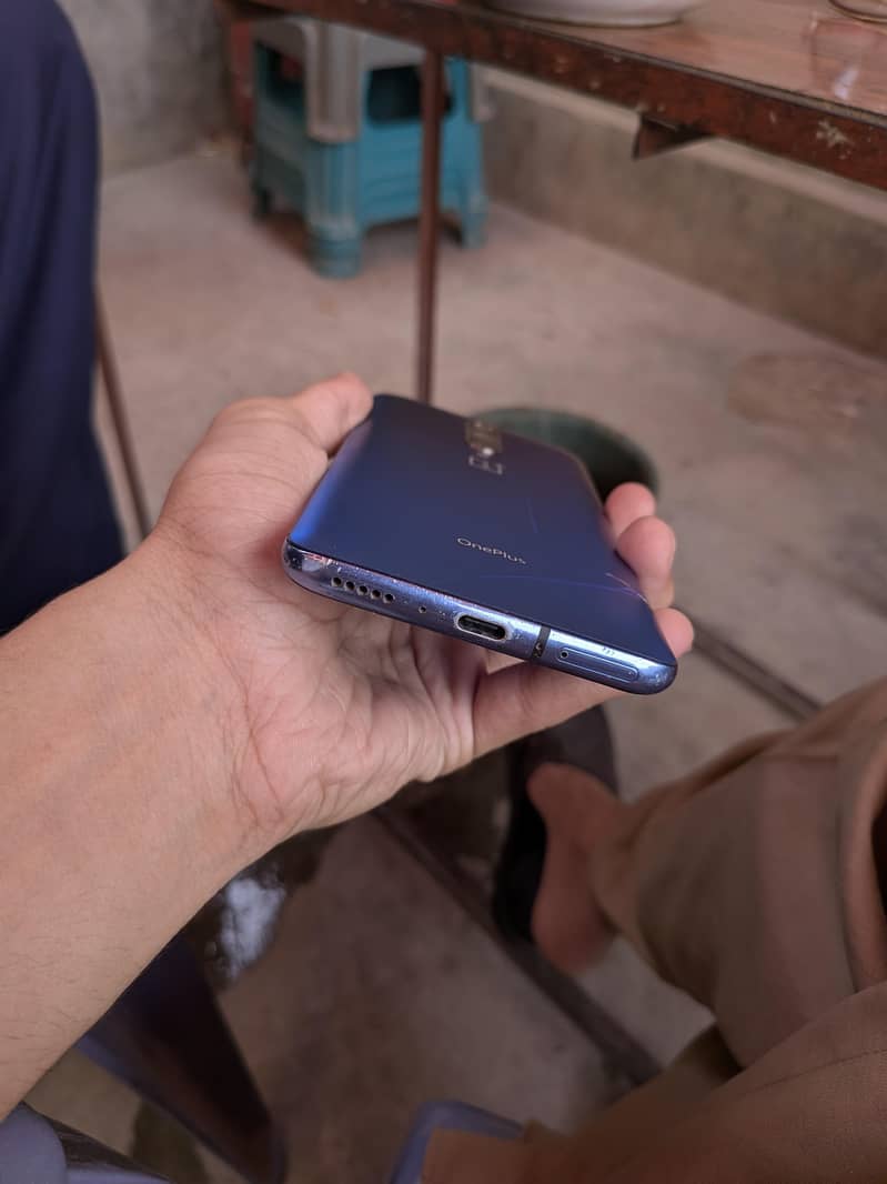 One Plus 7 pro 8 256 4