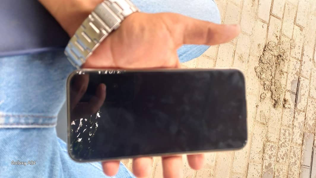 Apple iPhone 15 plus 7