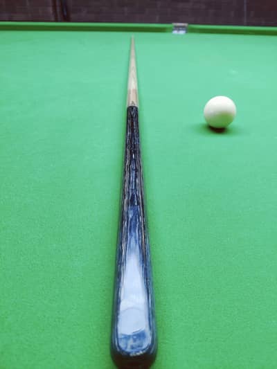 Ilyas Handmade Black Snake Model Snooker Cue for Sale