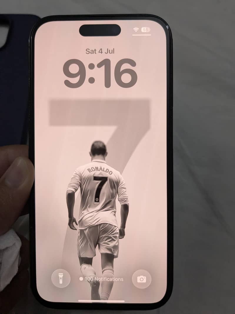 Apple iPhone 14 Pro 2