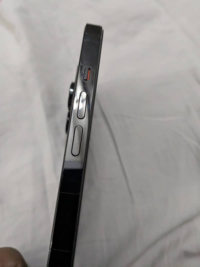 Apple iPhone 14 Pro 5