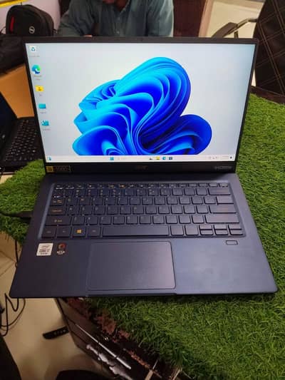 Acer Swift Core i7 10th Generation laptop (16/256 SSD).
