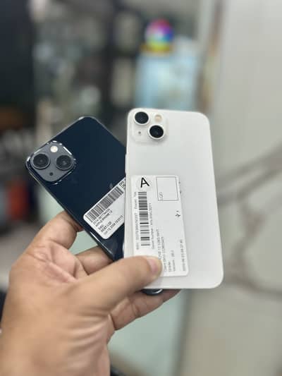 Apple iPhone 13