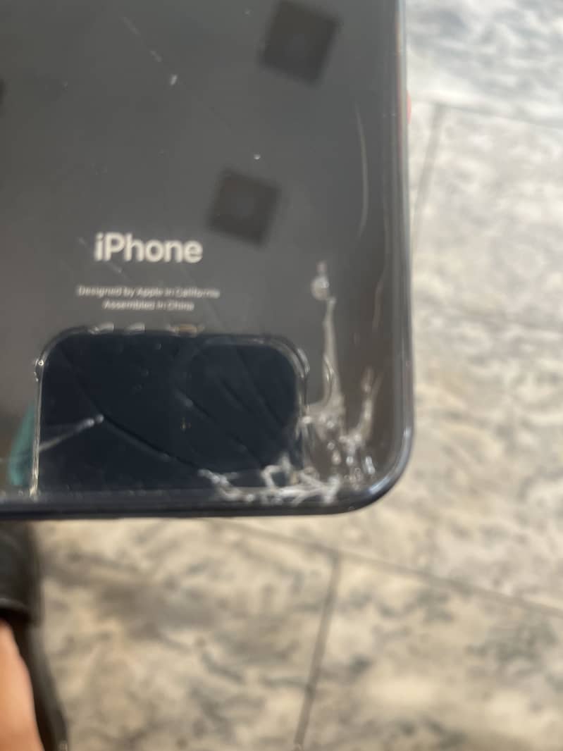 Apple iPhone XR sim working 1