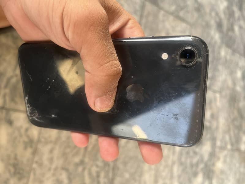 Apple iPhone XR sim working 4