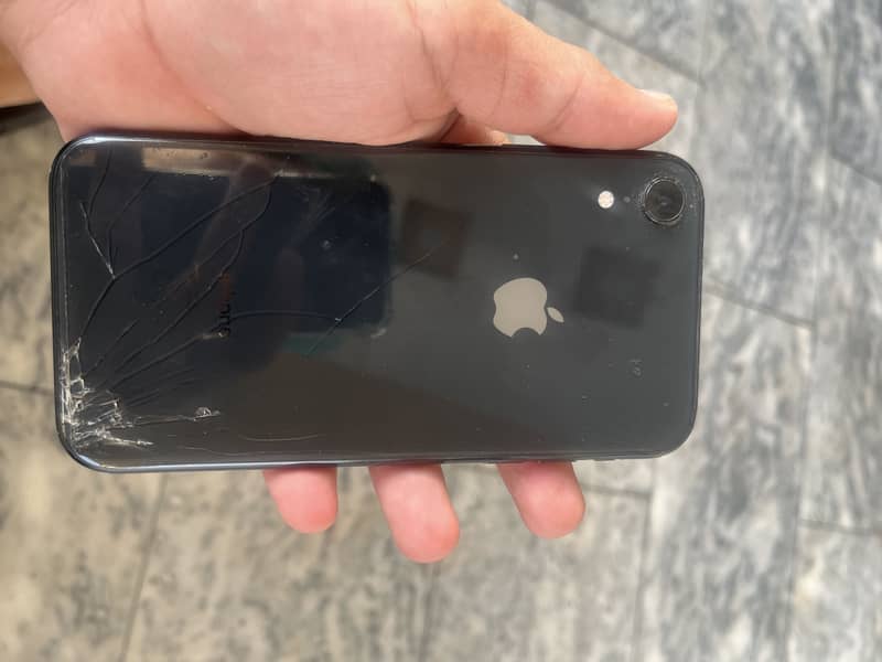 Apple iPhone XR sim working 6
