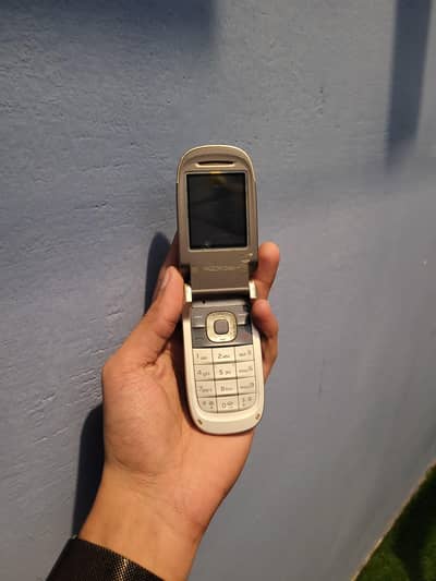 Nokia 2760 Classic Non PTA  Flip Antique Model