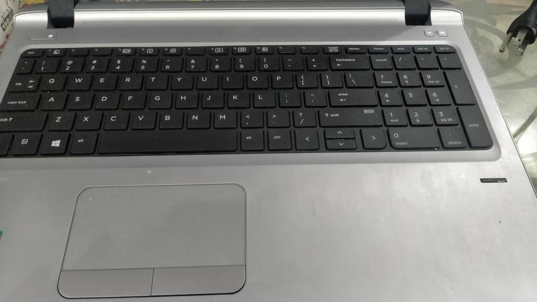 laptop 0