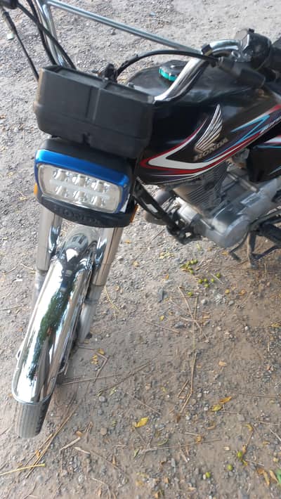 honda 125 2018 in good cndtion 03430009888