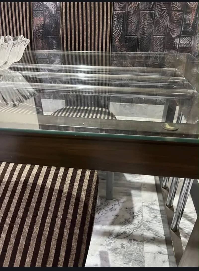 Dinning table 1