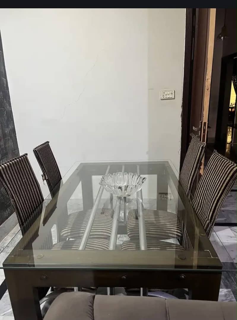 Dinning table 5