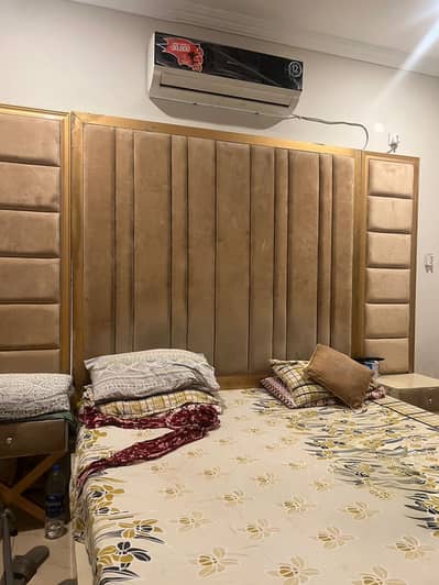 King size bed