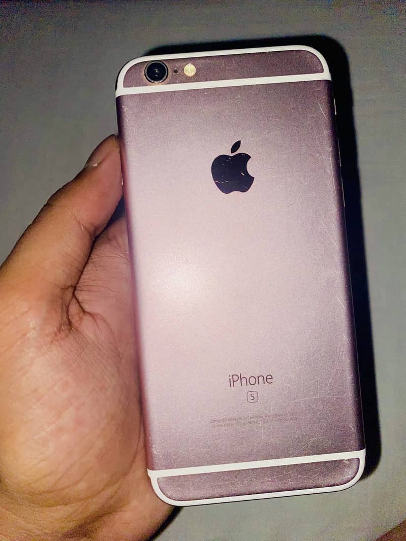Apple iPhone 6S 1