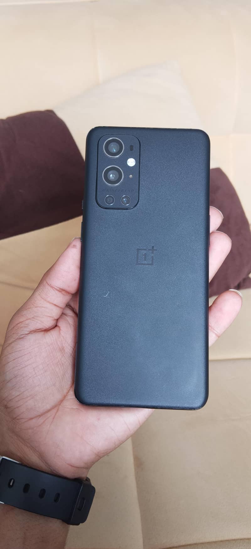One Plus 9 Pro 1