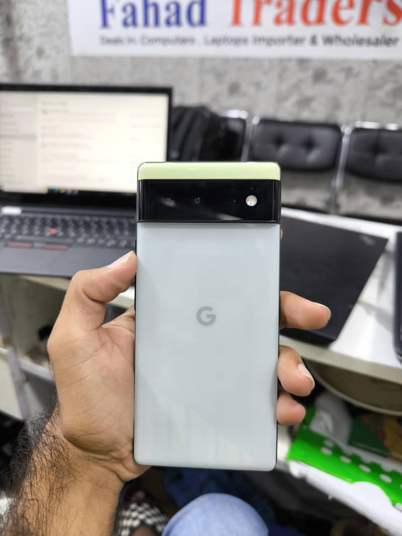 Google Pixel 6 0