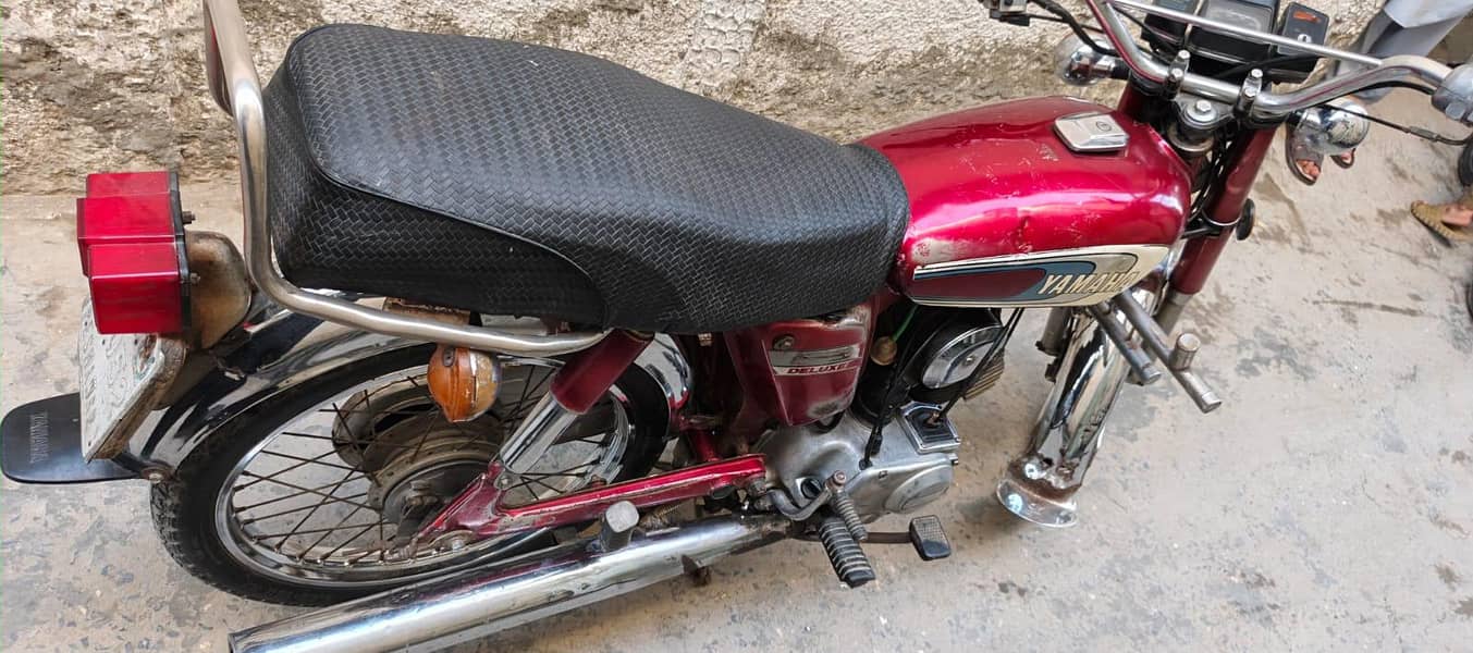 Yamaha 1