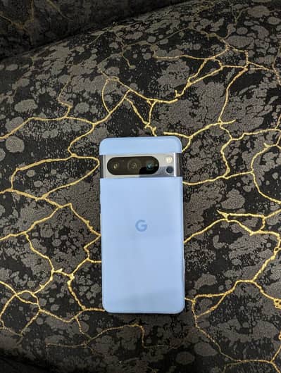 Google Pixel 8 Pro