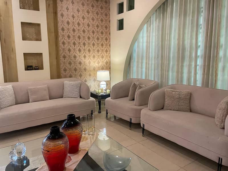 OFF WHITE 7 seater sofa set 0