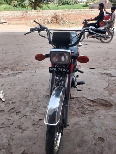 CD 70 Honda 8 Model