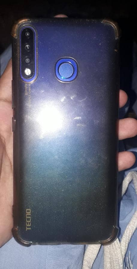 Tecno Spark 4 1
