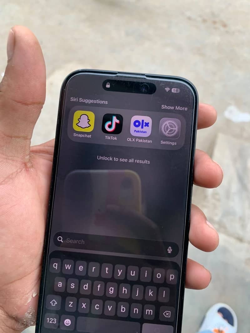 Apple iPhone 15 5