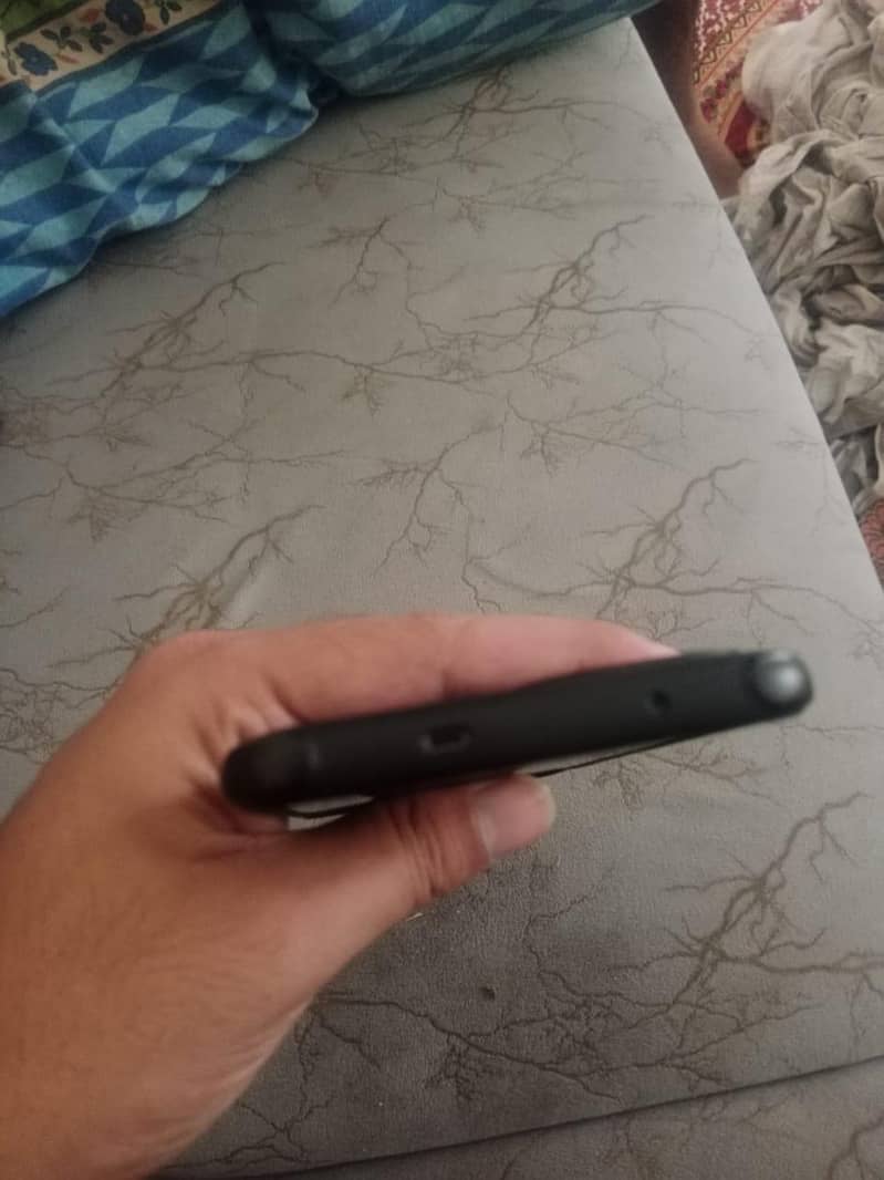 techno spark 40 pro plus 3