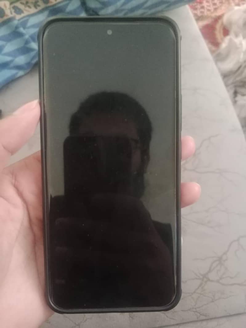 techno spark 40 pro plus 4