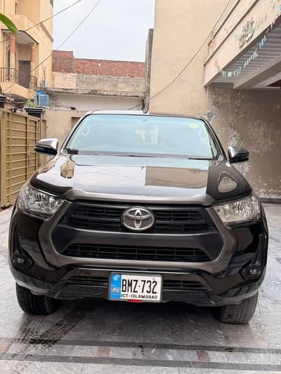 Toyota Hilux 2021