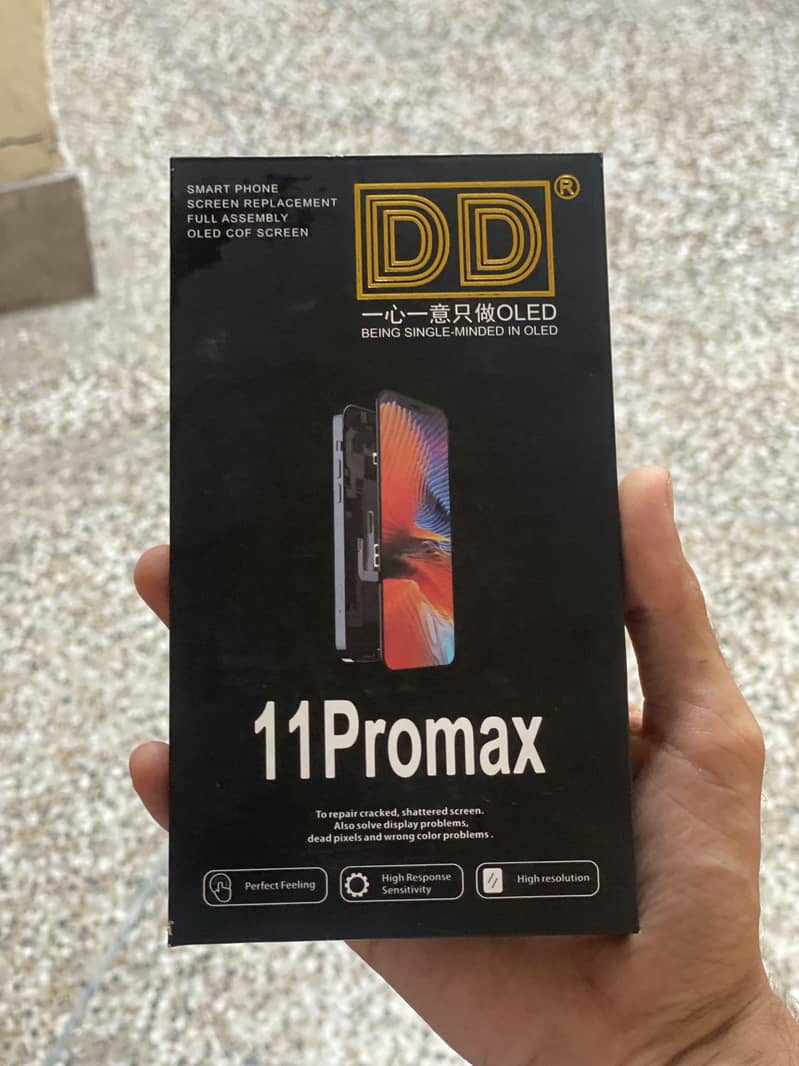 Apple iPhone 11 Pro Max 7