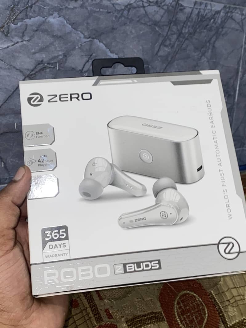 Zero Robo buds Worlds First Automatic Earbuds 2