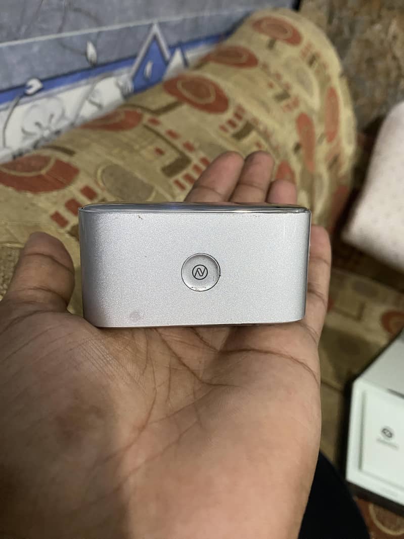 Zero Robo buds Worlds First Automatic Earbuds 4