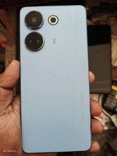 Tecno CAMON 20