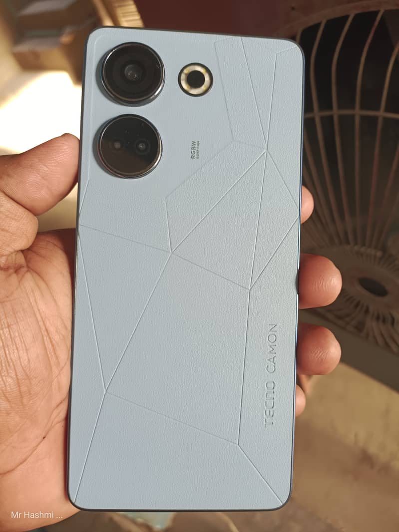 Tecno CAMON 20 1
