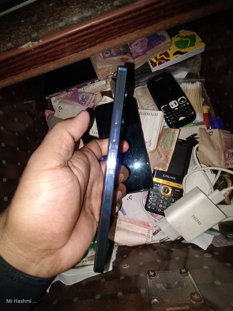 Tecno CAMON 20 4