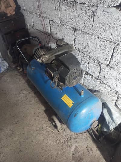 Air compressor