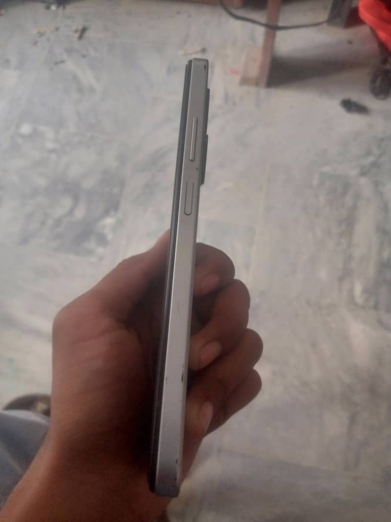 Infinix Smart 8 Plus 4