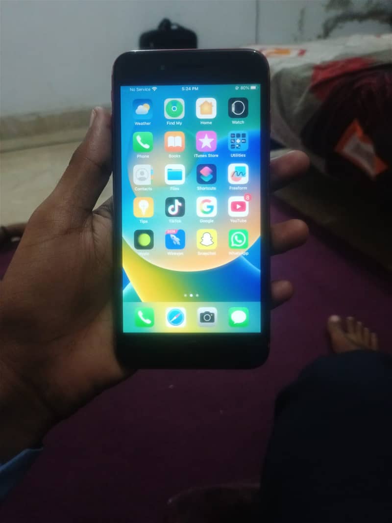 iPhone 8s plus 0