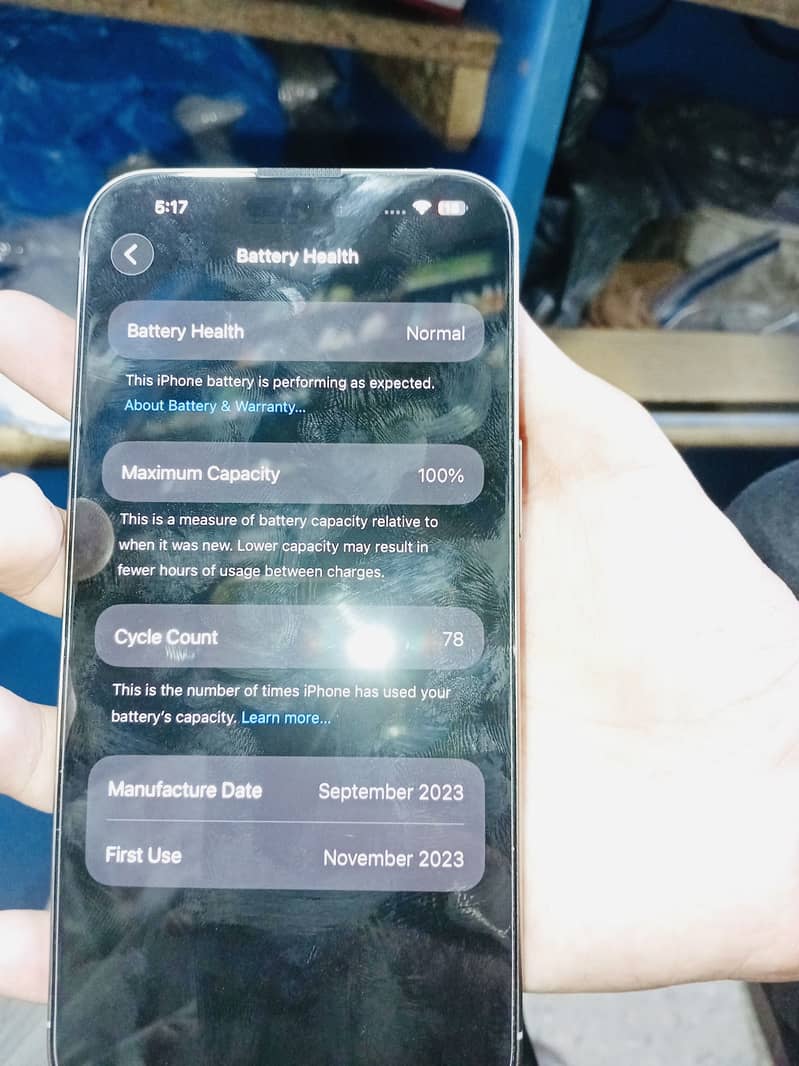 Apple iPhone 15 Pro Max 4