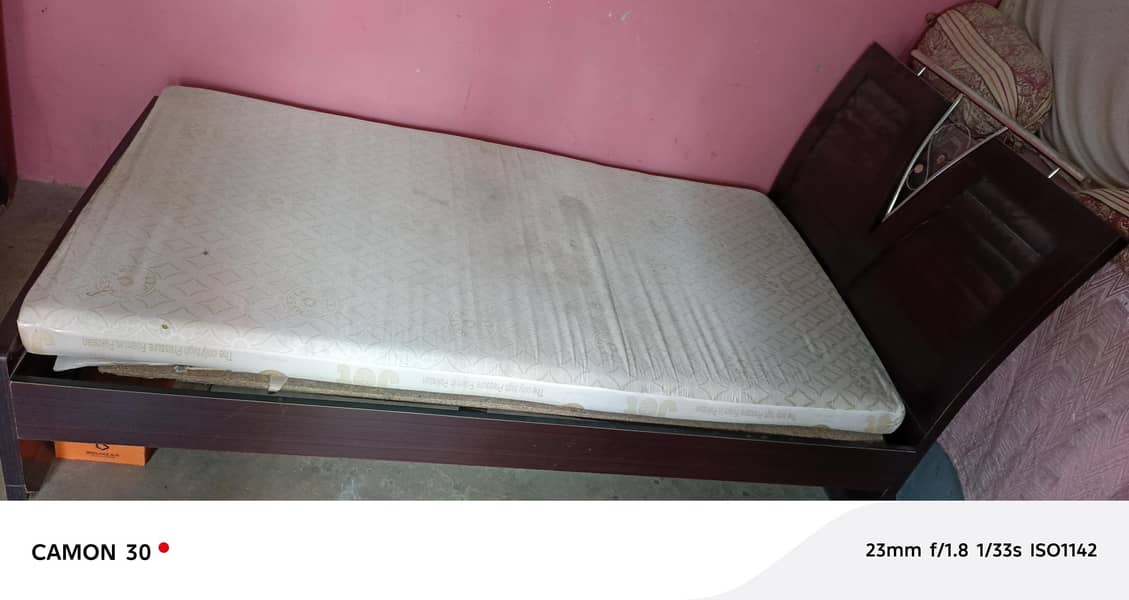 tow single bed 2