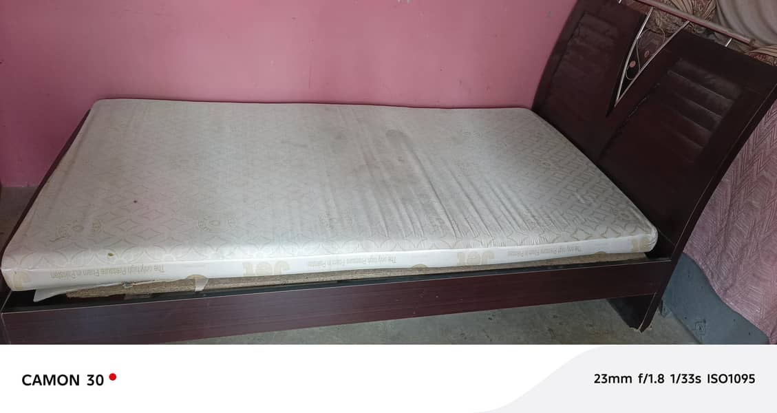 tow single bed 3