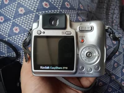 Mint 3x digital cameras (No Batteries) – Minolta, Kodak, Nikon