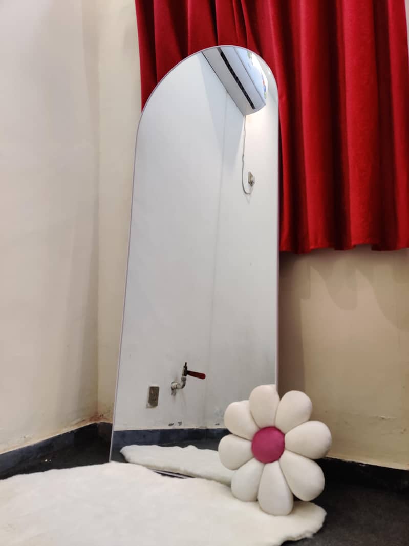 Standing Mirror 0