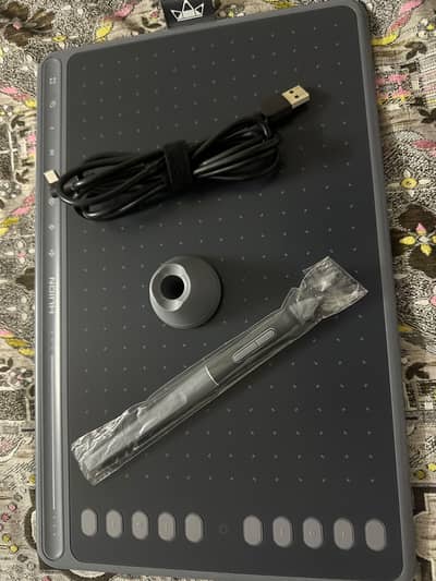 HUION HS611 Graphics Drawing Tablet